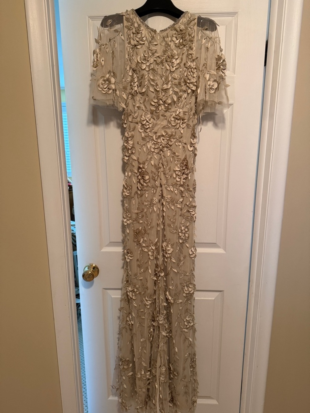 🌸NWT Champagne Gold Beaded Theia Gown - Picture 7 of 12